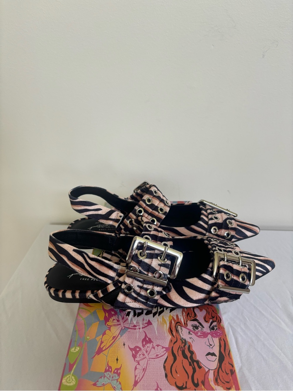 Jeffery Campbell Lily Buckle Slingback Flats Leopard Colorway Sz6 New with box